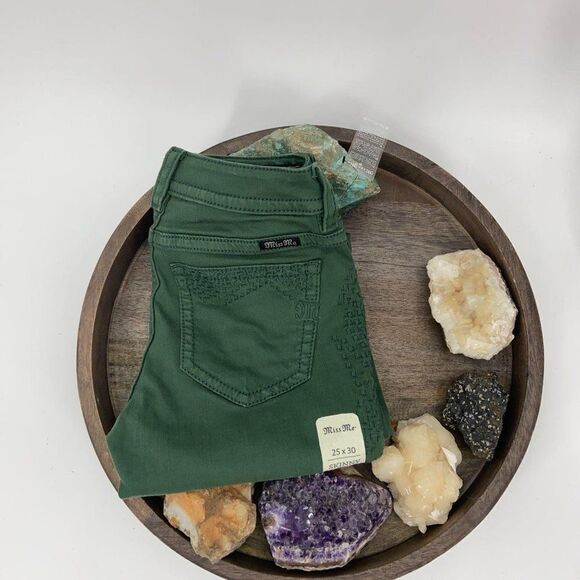 $100 Hunter Green Skinny Jeans Miss Me NWT - Picture 11 of 11